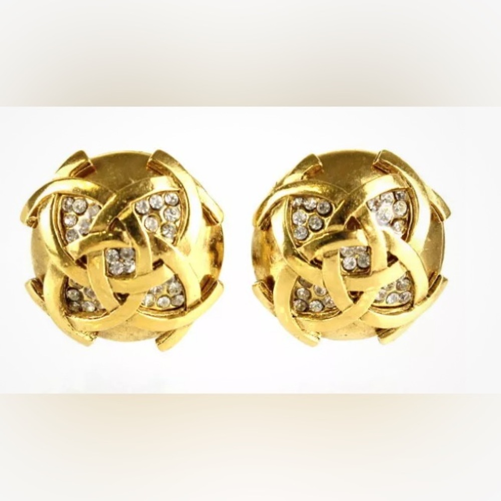 CHANEL Coco Mark Gold Plated/Rhinestone Circular Earrings-comes with COA